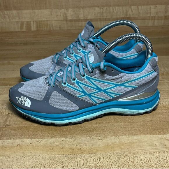 North Face Ultra TR Running Shoes Vibram hiking Athletic Sneakers Size 6 Blue - Picture 2 of 11